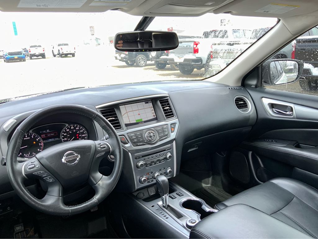 Thumbnail: 2020 Nissan Pathfinder - 14