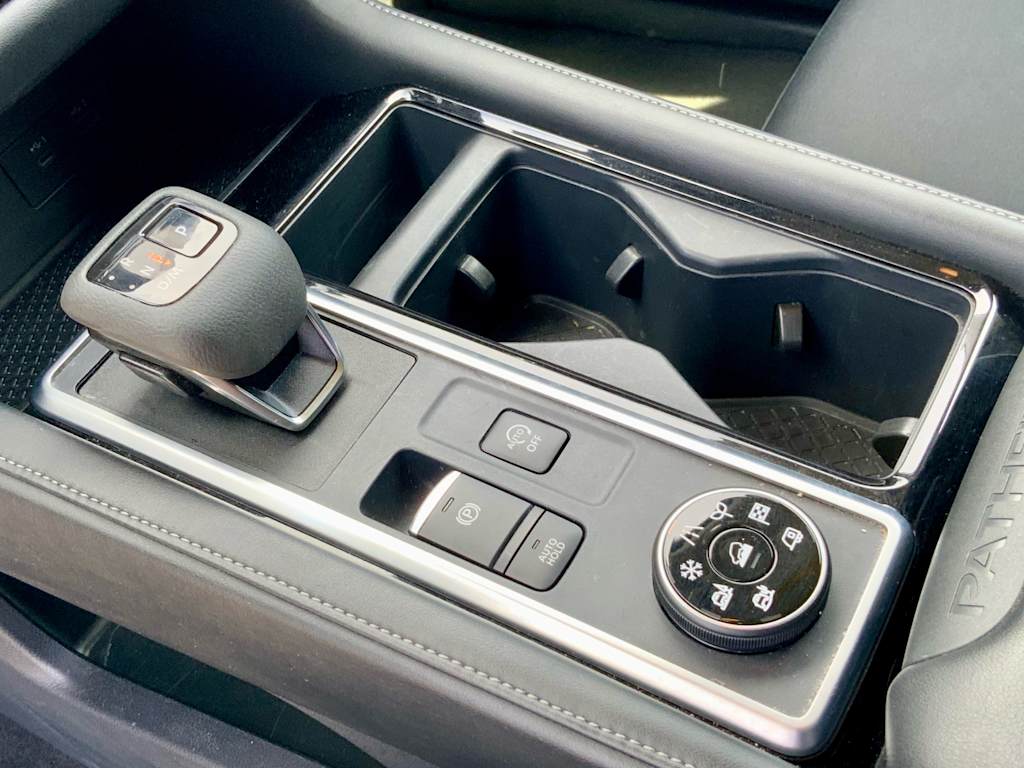 Thumbnail: 2024 Nissan Pathfinder - 43