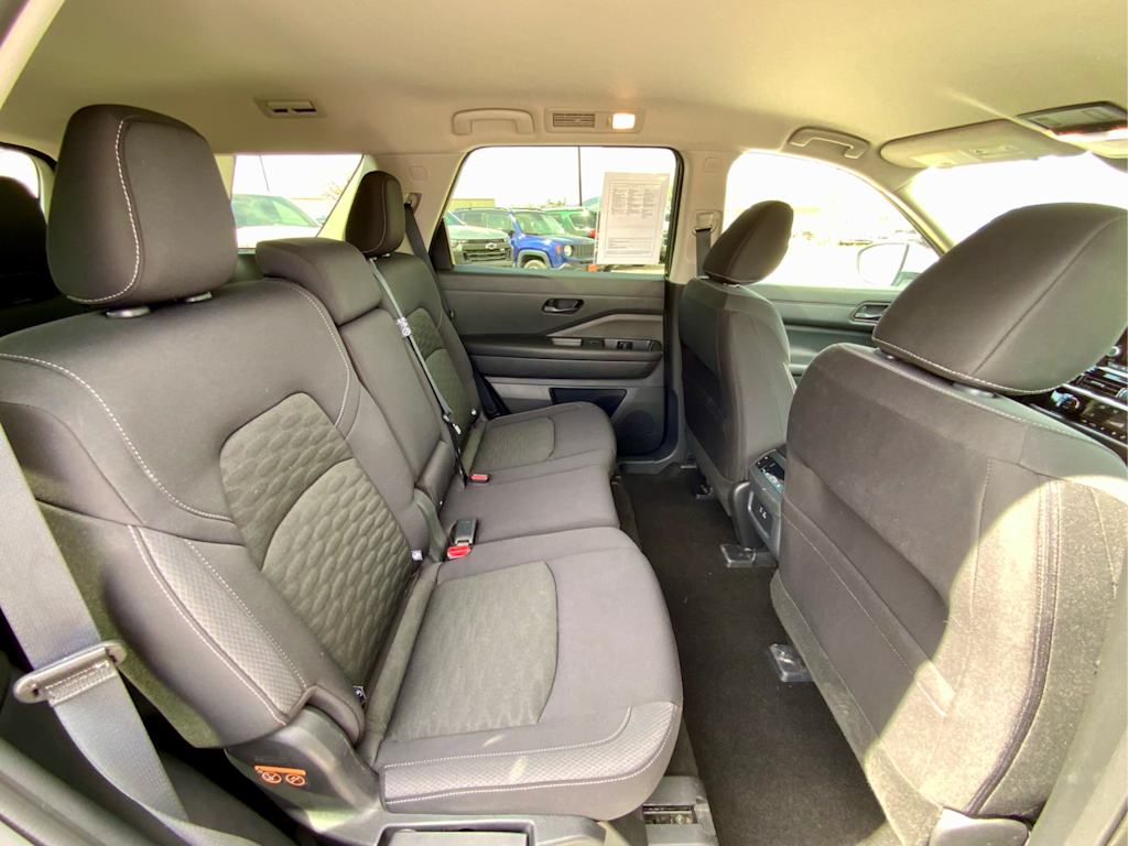 Thumbnail: 2024 Nissan Pathfinder - 31