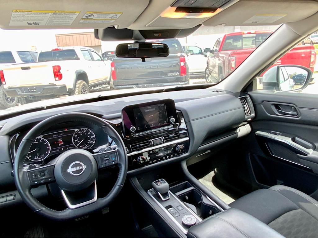 Thumbnail: 2024 Nissan Pathfinder - 13