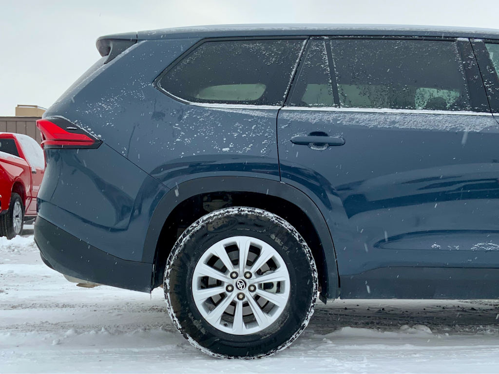 Thumbnail: 2024 Toyota Grand Highlander - 23