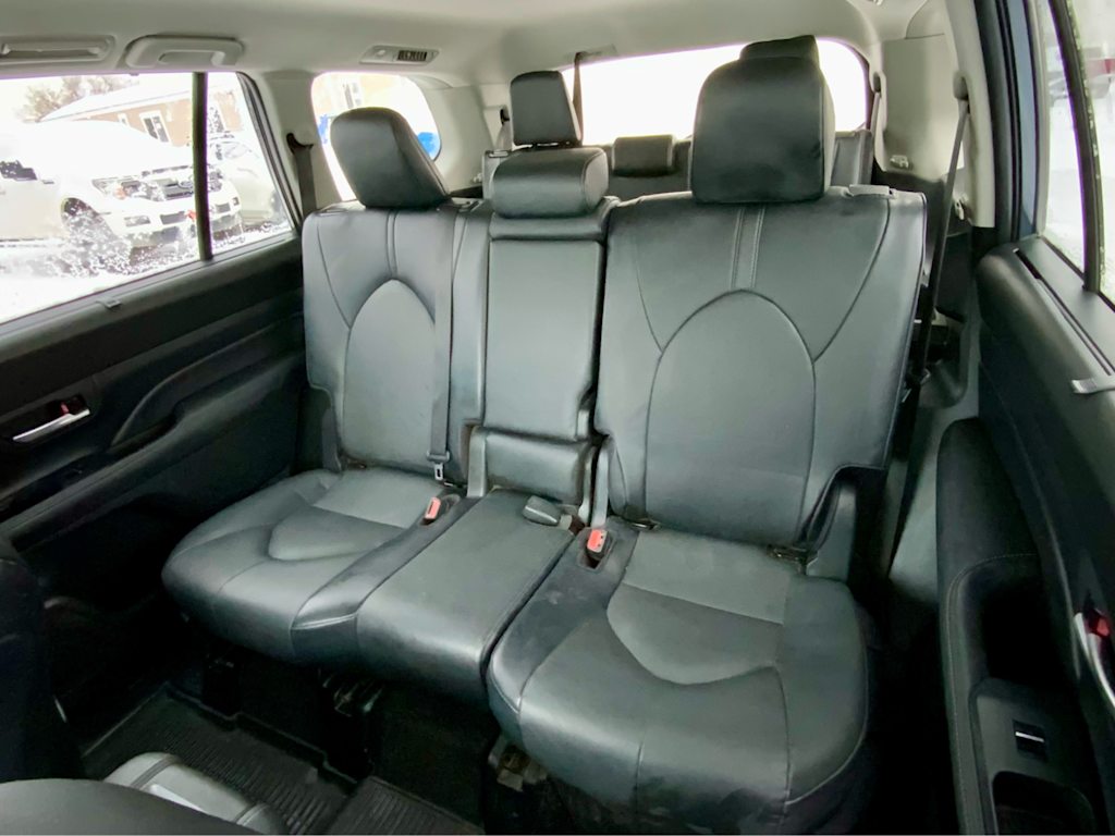 Thumbnail: 2024 Toyota Grand Highlander - 29