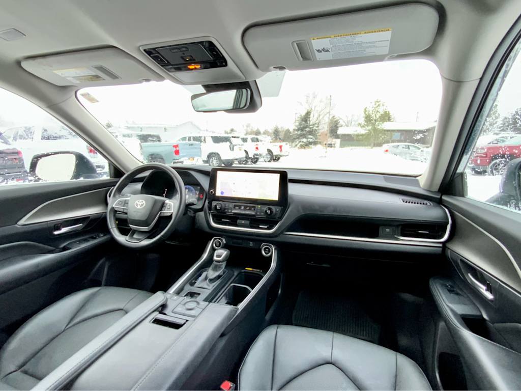 Thumbnail: 2024 Toyota Grand Highlander - 13