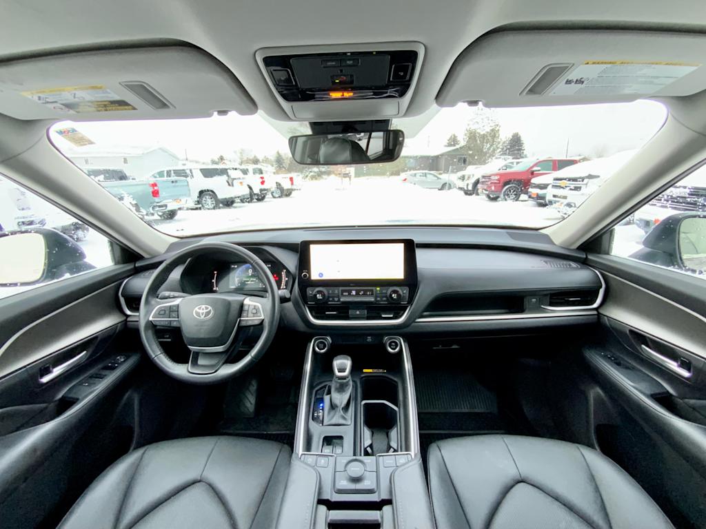 Thumbnail: 2024 Toyota Grand Highlander - 2