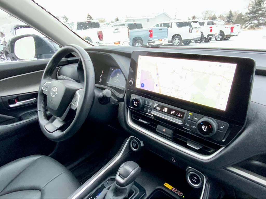 Thumbnail: 2024 Toyota Grand Highlander - 38