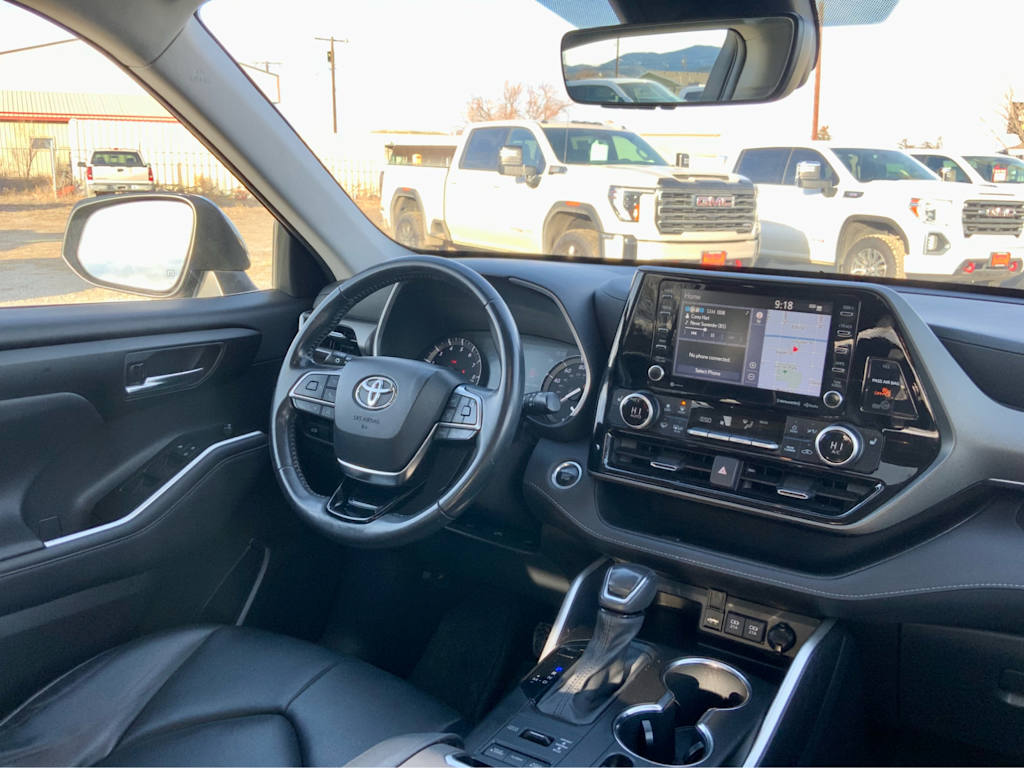 Thumbnail: 2021 Toyota Highlander - 40