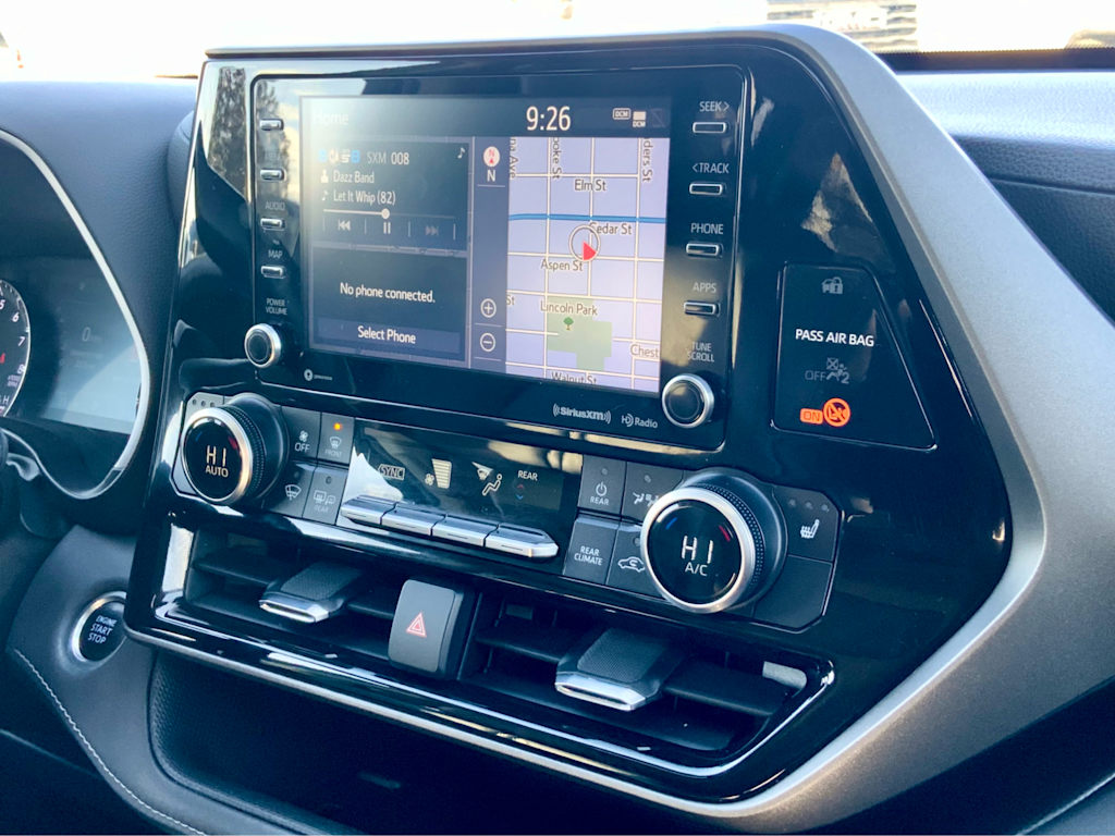 Thumbnail: 2021 Toyota Highlander - 44