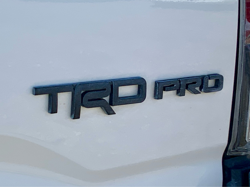 Thumbnail: 2018 Toyota Tacoma - 31