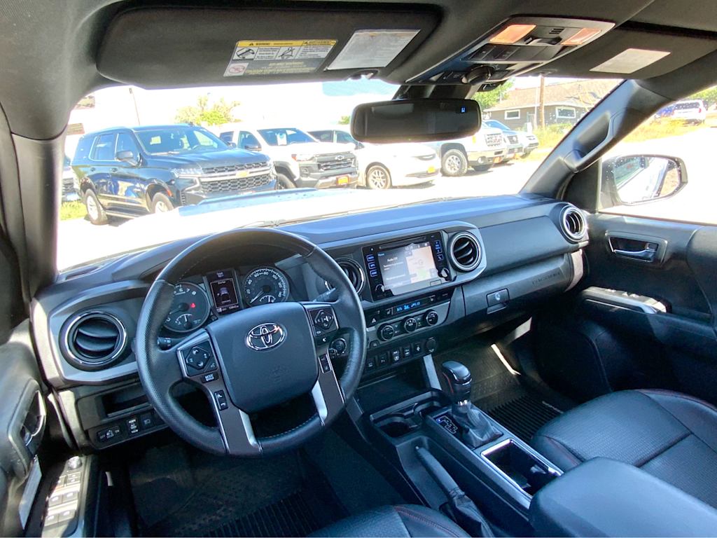 Thumbnail: 2018 Toyota Tacoma - 9