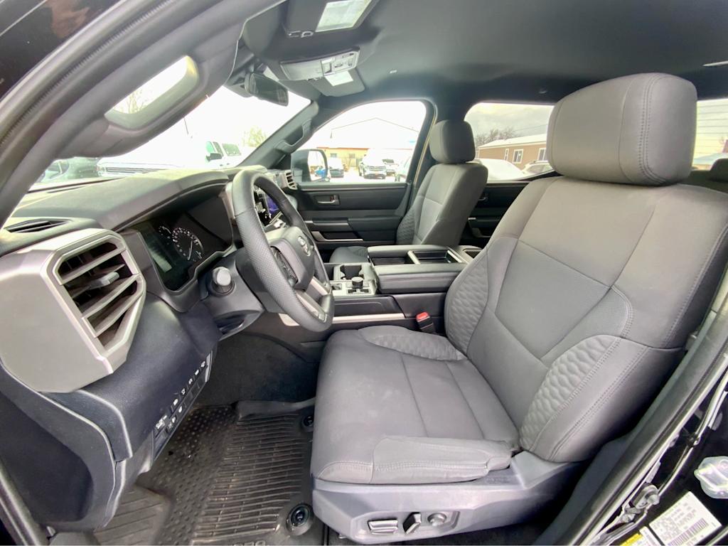 Thumbnail: 2025 Toyota Tundra - 11