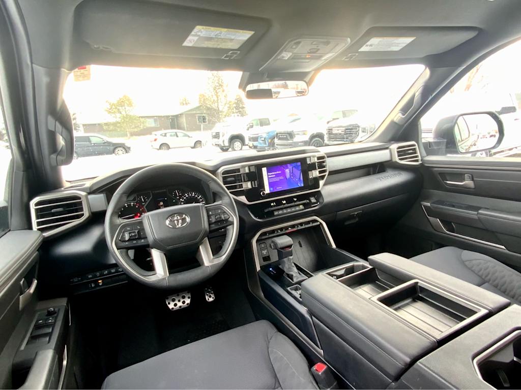 Thumbnail: 2025 Toyota Tundra - 9