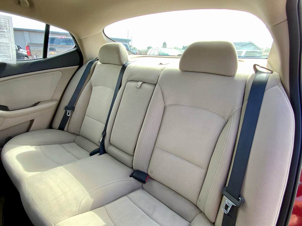 Thumbnail: 2013 Kia Optima - 11