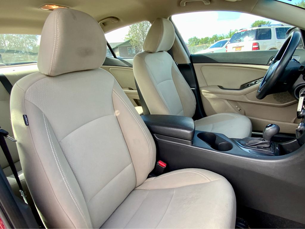 Thumbnail: 2013 Kia Optima - 10
