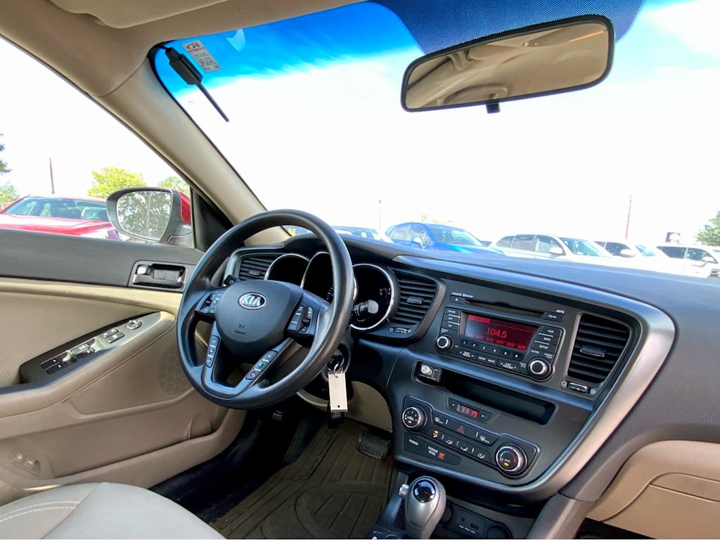 Thumbnail: 2013 Kia Optima - 8