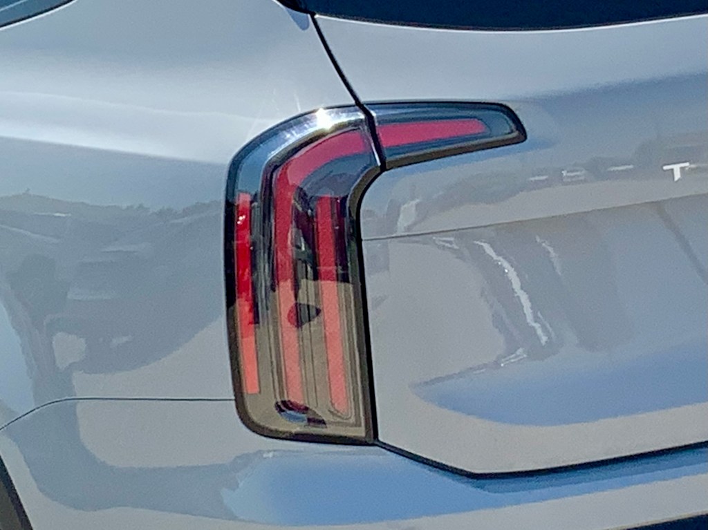 Thumbnail: 2024 Kia Telluride - 26