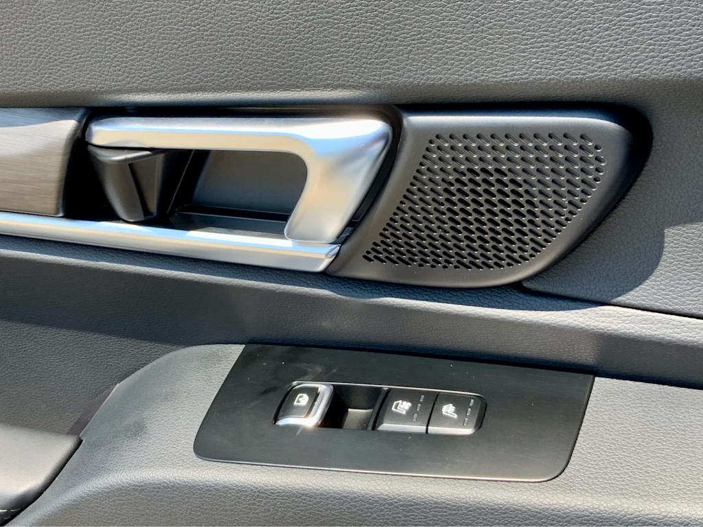 Thumbnail: 2024 Kia Telluride - 39