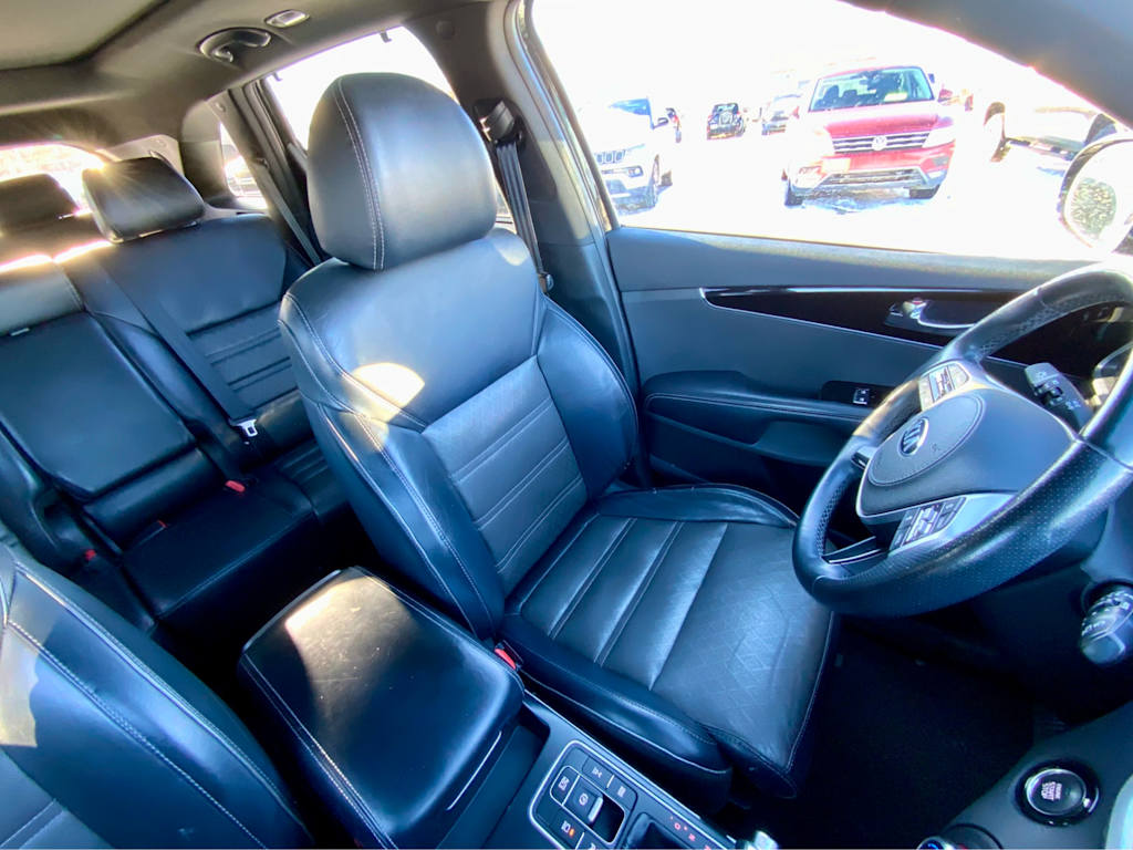 Thumbnail: 2019 Kia Sorento - 34