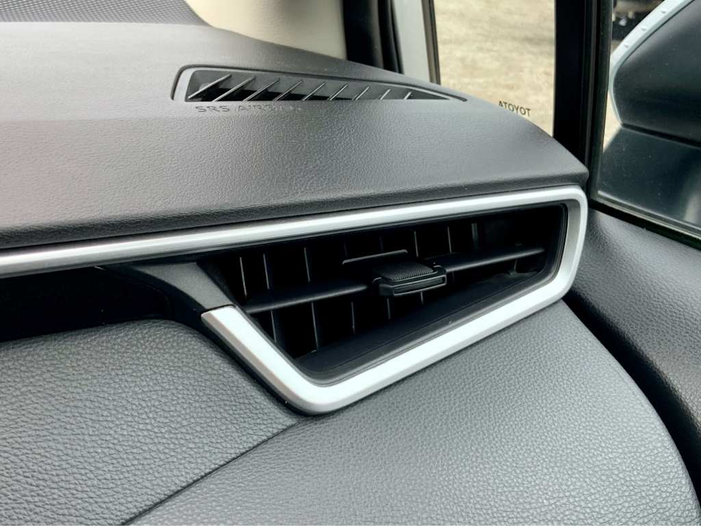 Thumbnail: 2021 Toyota Corolla - 48