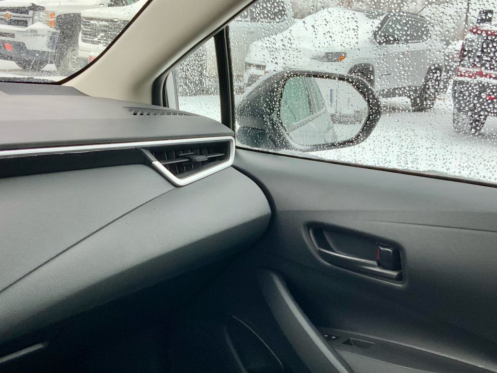 Thumbnail: 2022 Toyota Corolla - 29