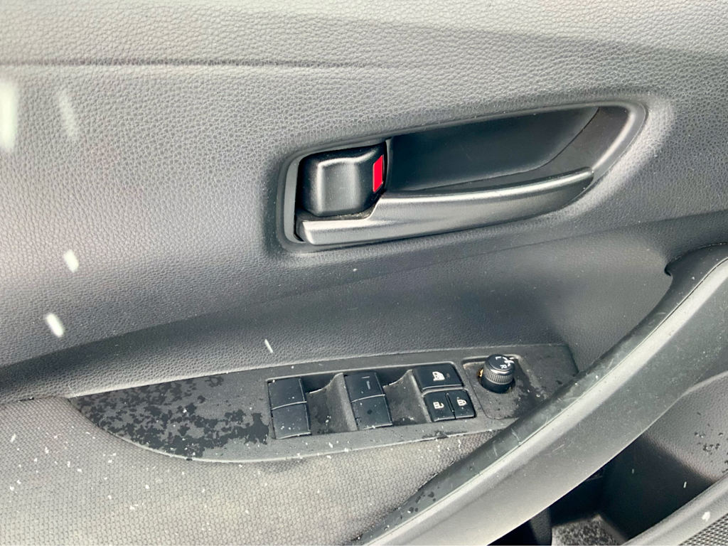 Thumbnail: 2022 Toyota Corolla - 35