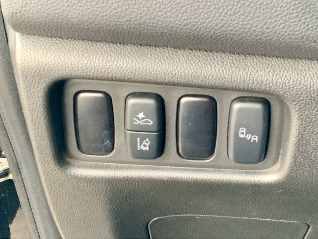 Thumbnail: 2024 Mitsubishi Outlander Sport - 45