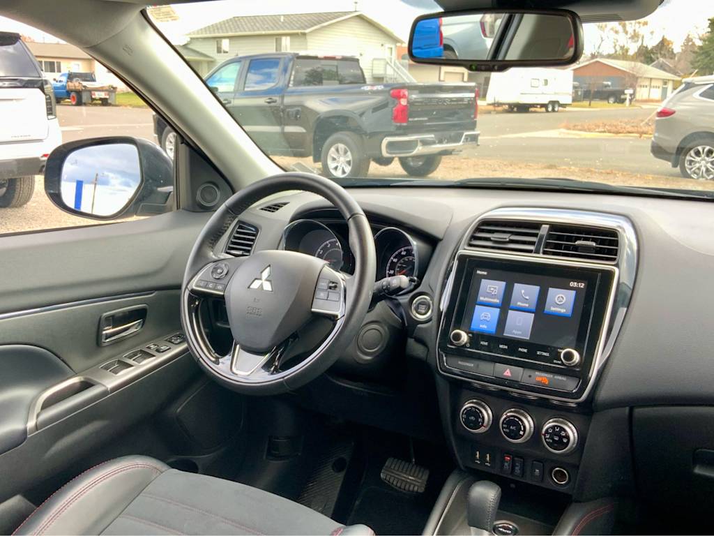 Thumbnail: 2024 Mitsubishi Outlander Sport - 35