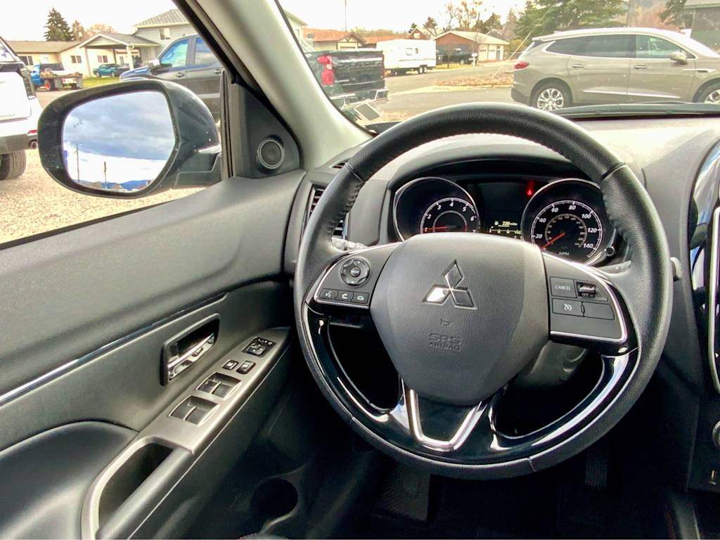 Thumbnail: 2024 Mitsubishi Outlander Sport - 37