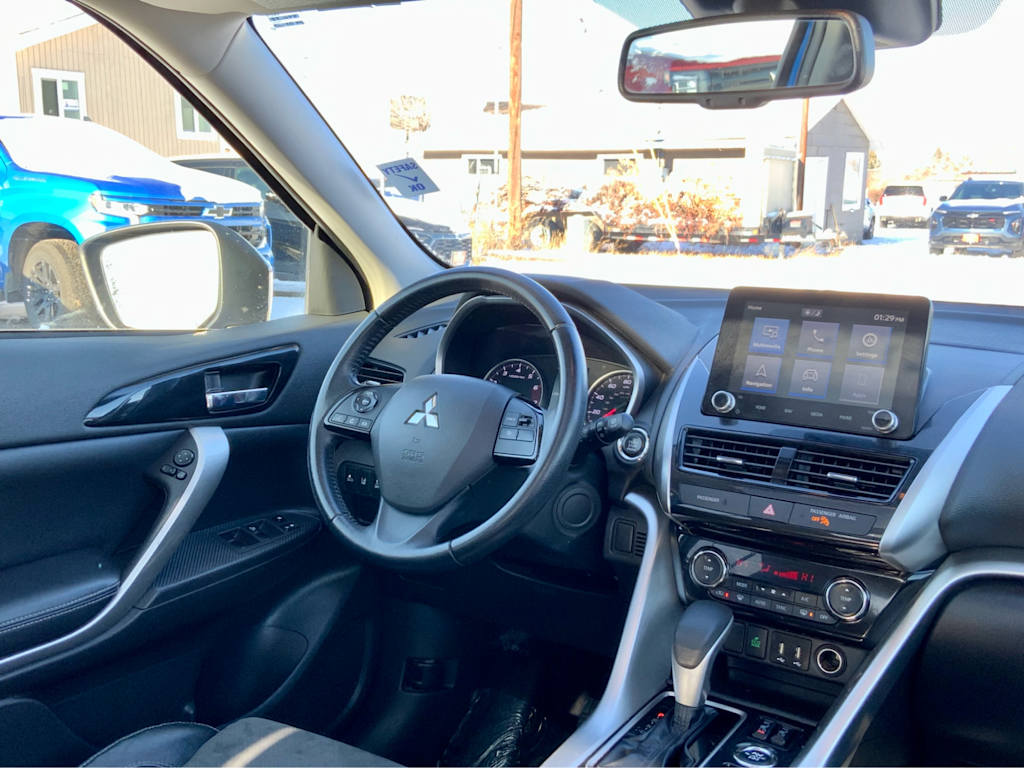 Thumbnail: 2022 Mitsubishi Eclipse Cross - 13