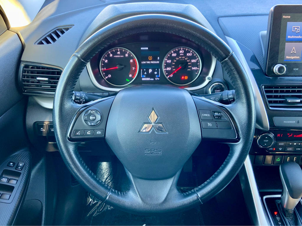 Thumbnail: 2022 Mitsubishi Eclipse Cross - 38