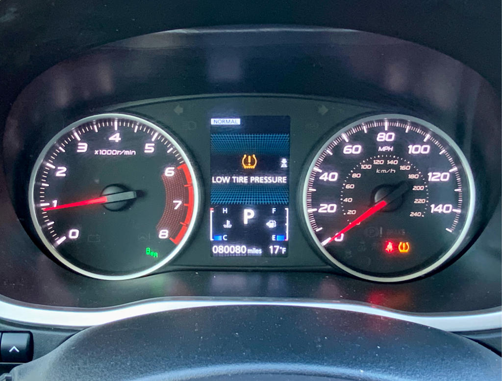 Thumbnail: 2022 Mitsubishi Eclipse Cross - 17