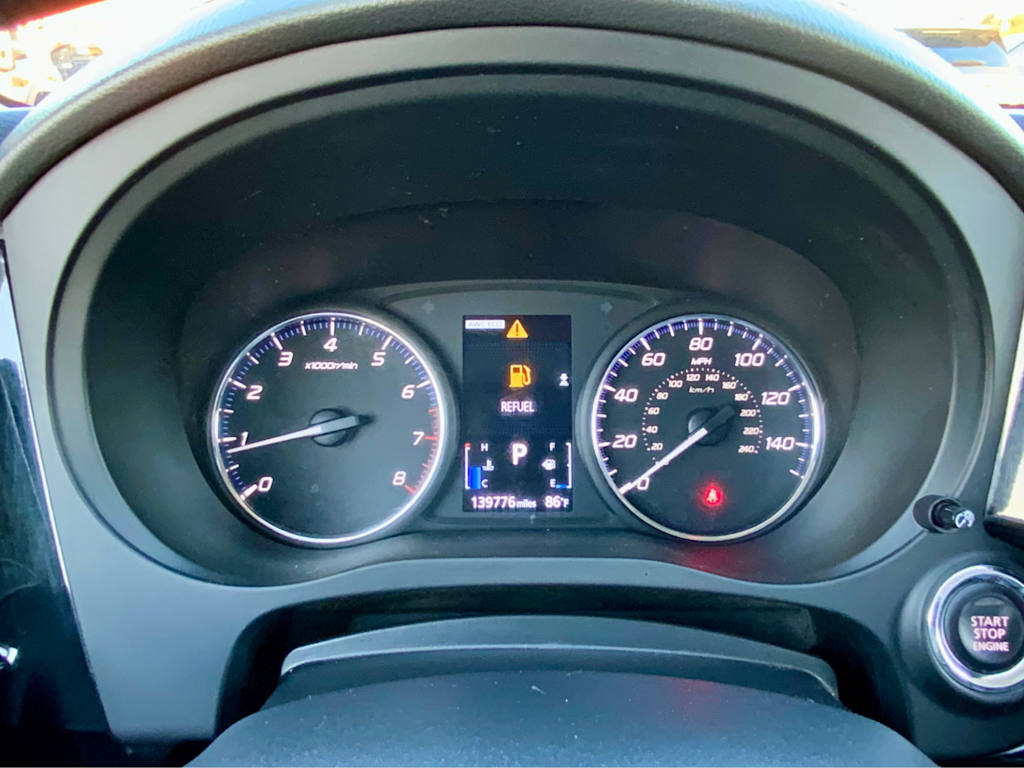 Thumbnail: 2019 Mitsubishi Outlander - 18