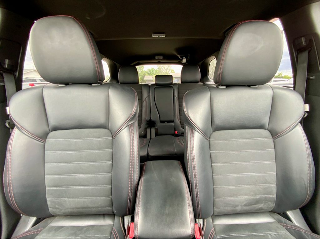 Thumbnail: 2020 Mitsubishi Outlander - 29