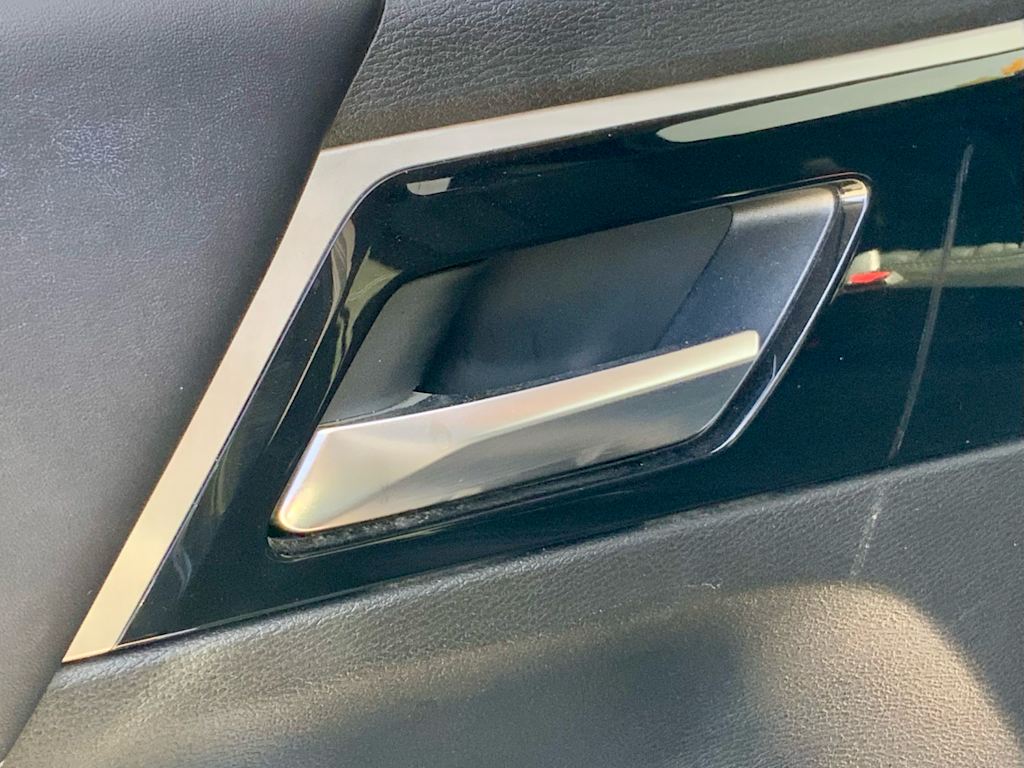 Thumbnail: 2024 Mitsubishi Outlander - 54