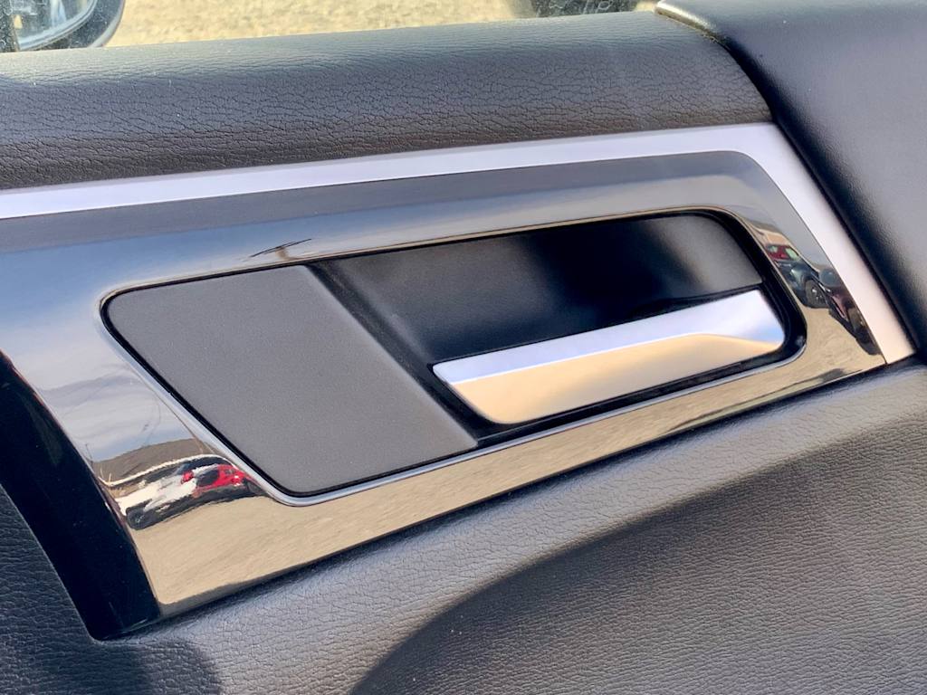 Thumbnail: 2024 Mitsubishi Outlander - 56