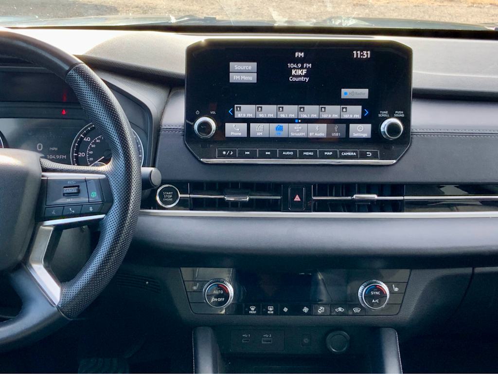 Thumbnail: 2024 Mitsubishi Outlander - 15