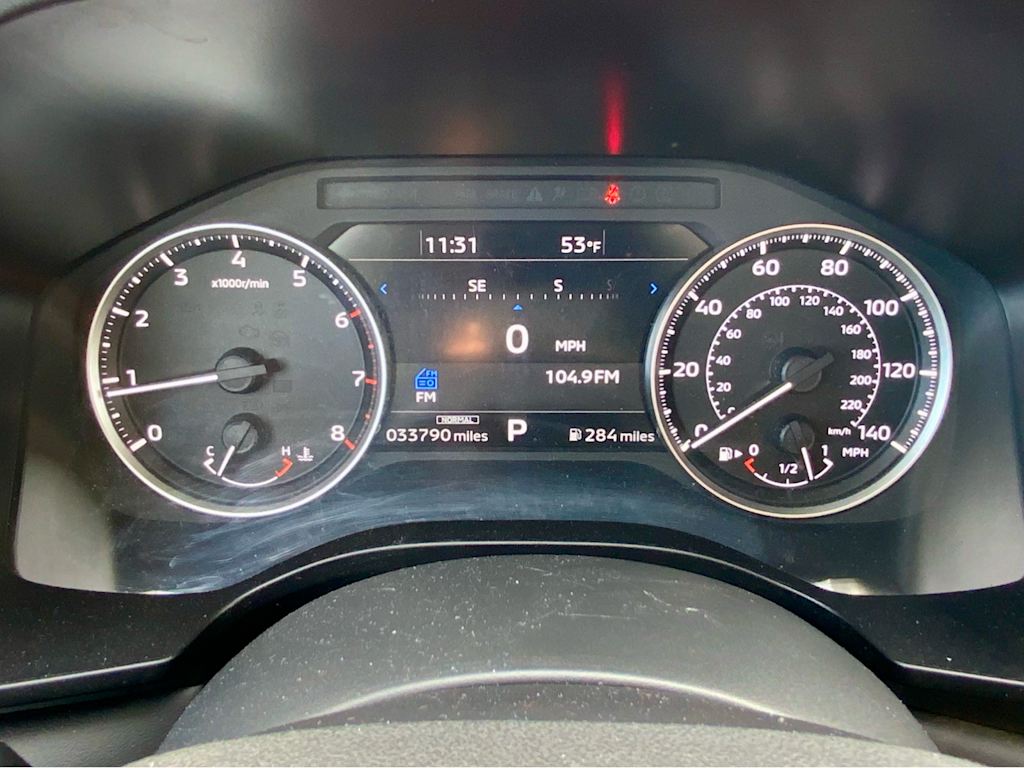 Thumbnail: 2024 Mitsubishi Outlander - 17