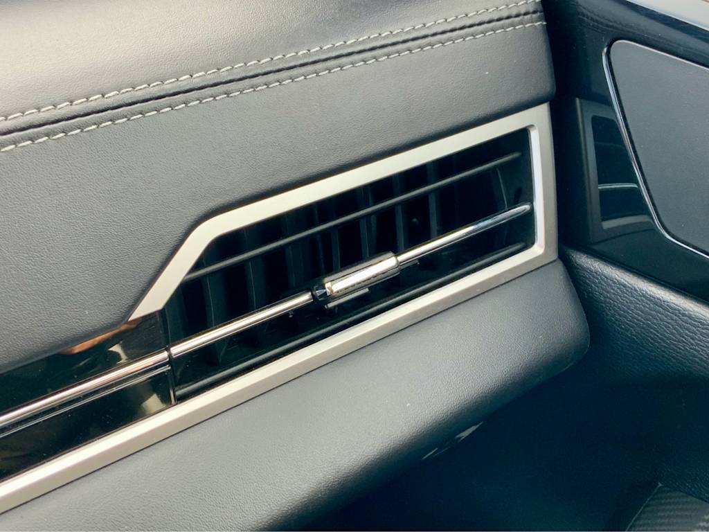 Thumbnail: 2024 Mitsubishi Outlander - 50