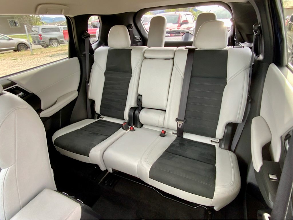 Thumbnail: 2025 Mitsubishi Outlander - 27