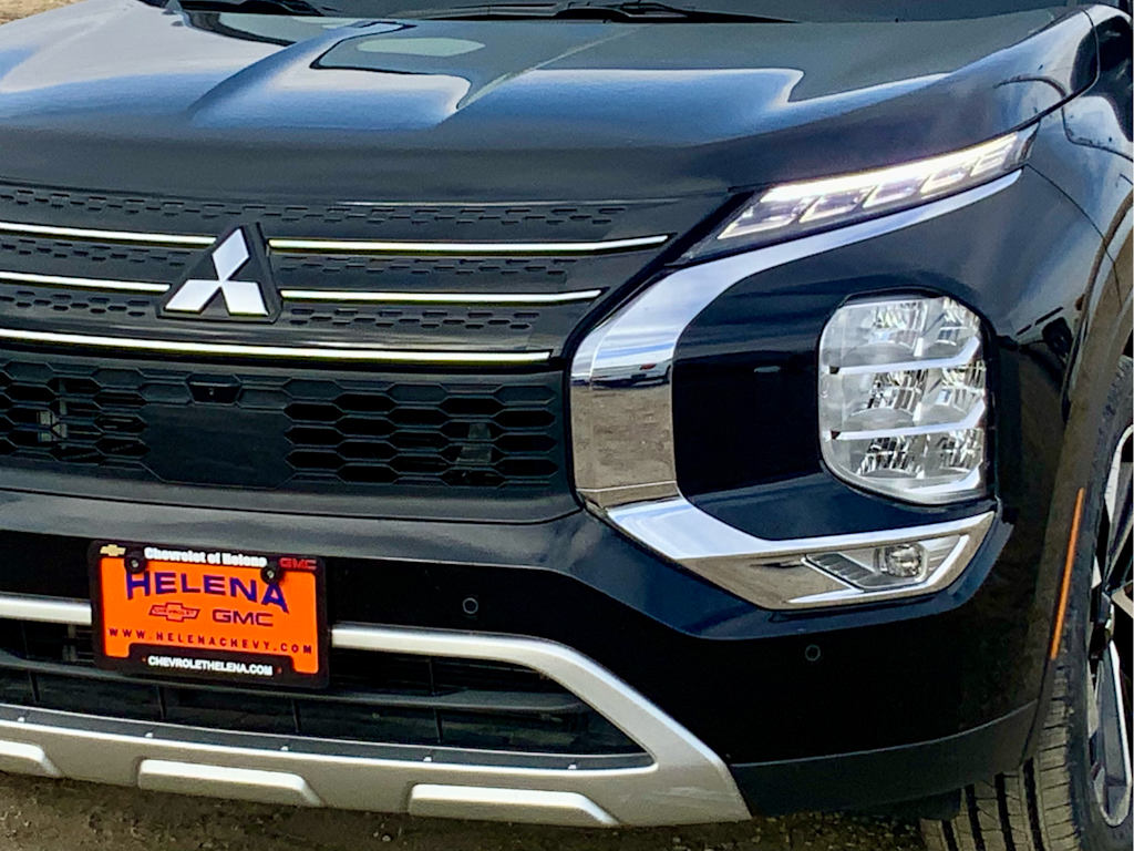 Thumbnail: 2024 Mitsubishi Outlander - 26