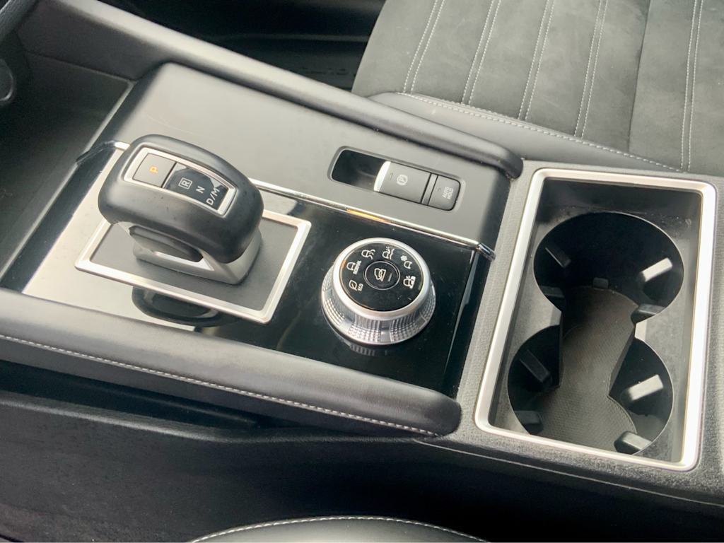 Thumbnail: 2024 Mitsubishi Outlander - 44