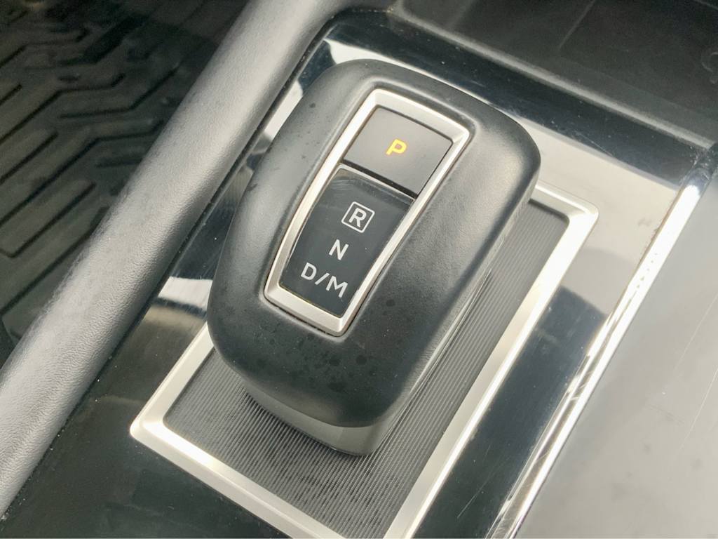 Thumbnail: 2024 Mitsubishi Outlander - 45