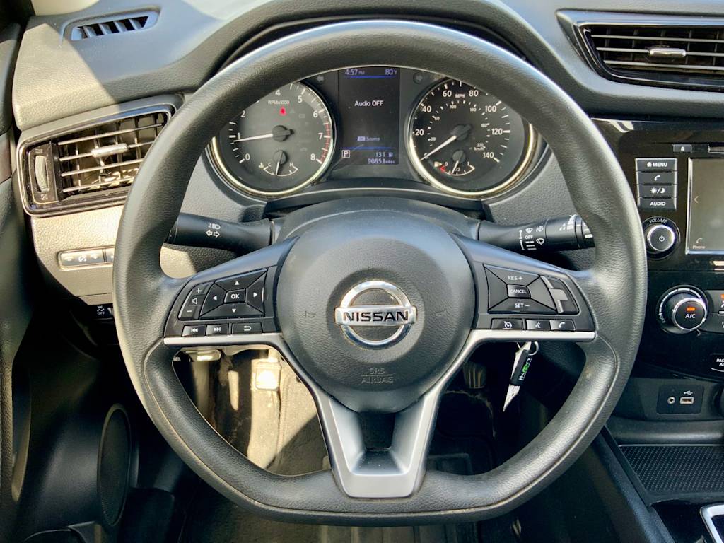 Thumbnail: 2021 Nissan Rogue Sport - 41