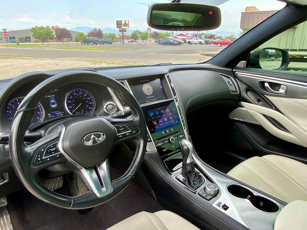 Thumbnail: 2017 INFINITI Q60 - 9