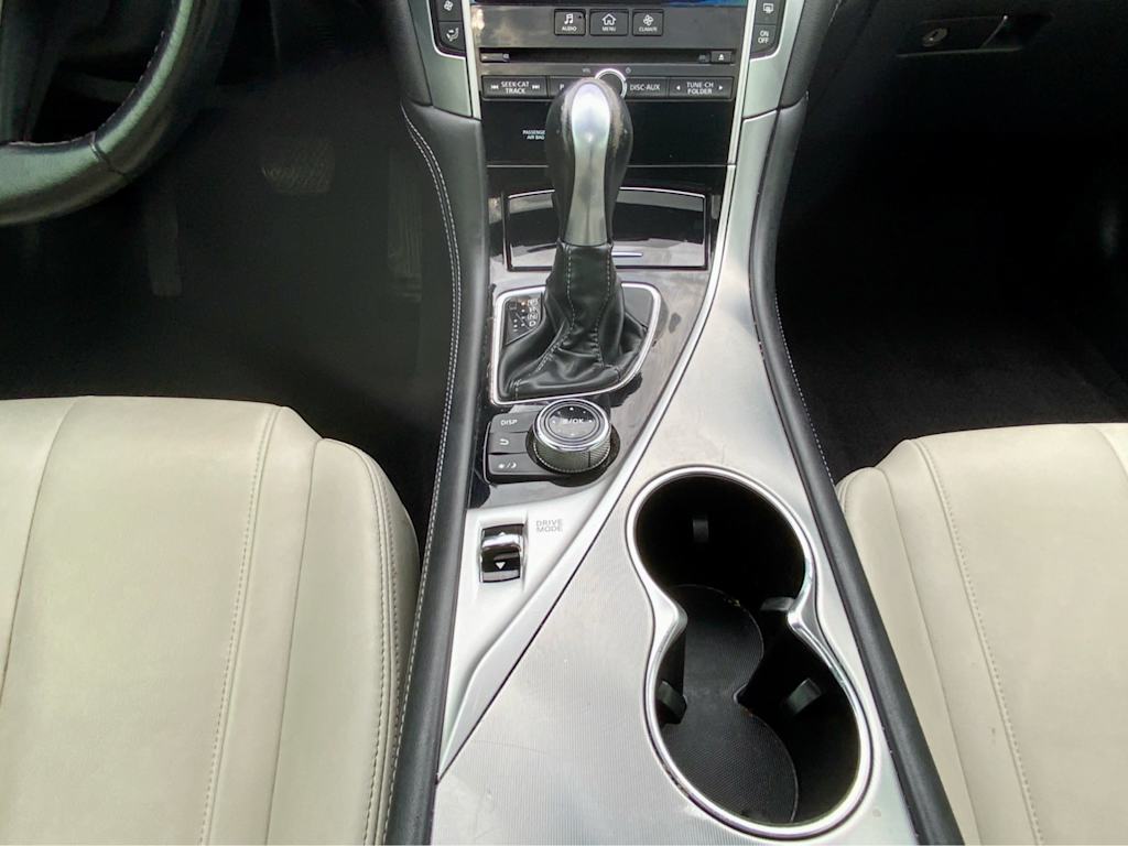Thumbnail: 2017 INFINITI Q60 - 15