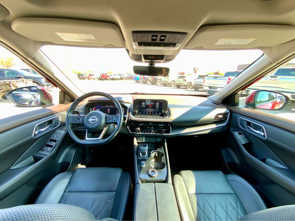 Thumbnail: 2023 Nissan Rogue - 2