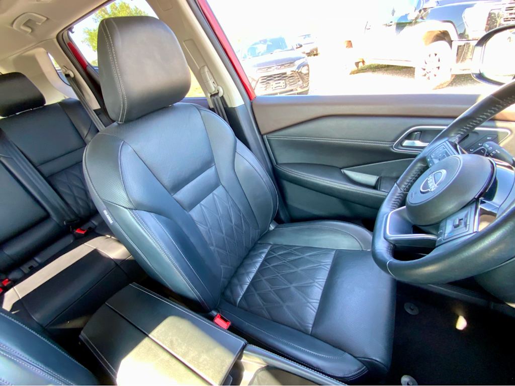Thumbnail: 2023 Nissan Rogue - 34