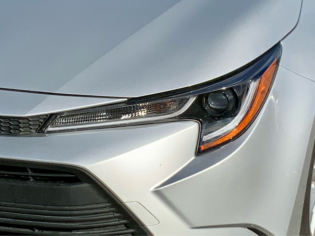 Thumbnail: 2025 Toyota Corolla - 25