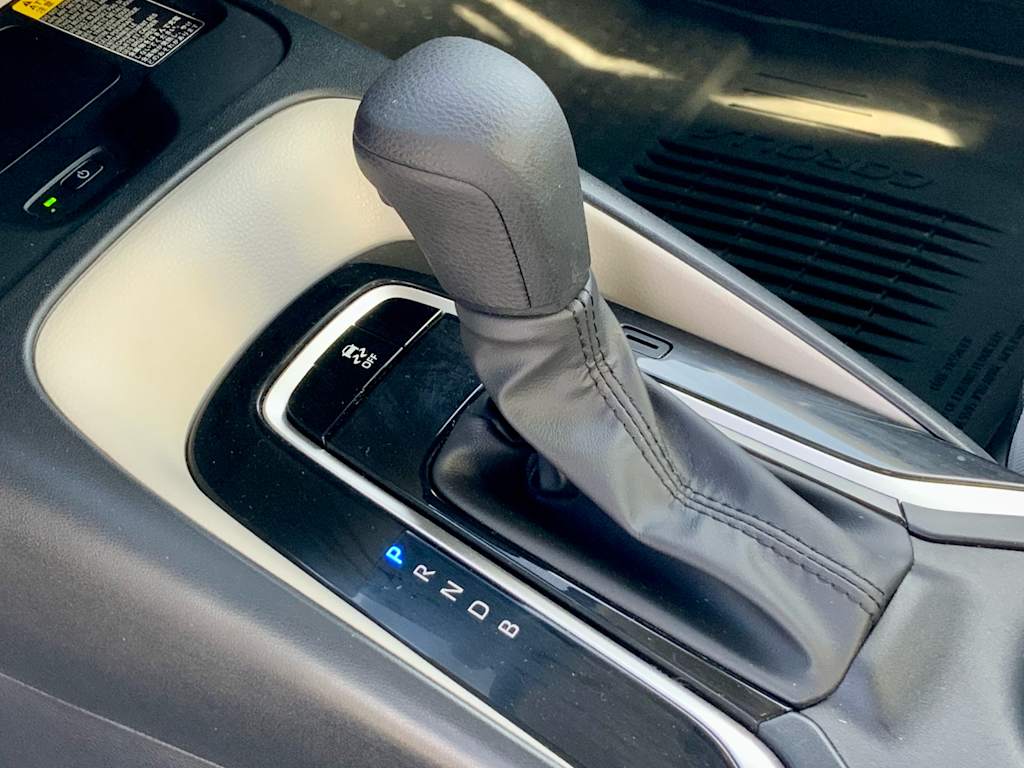 Thumbnail: 2025 Toyota Corolla - 16