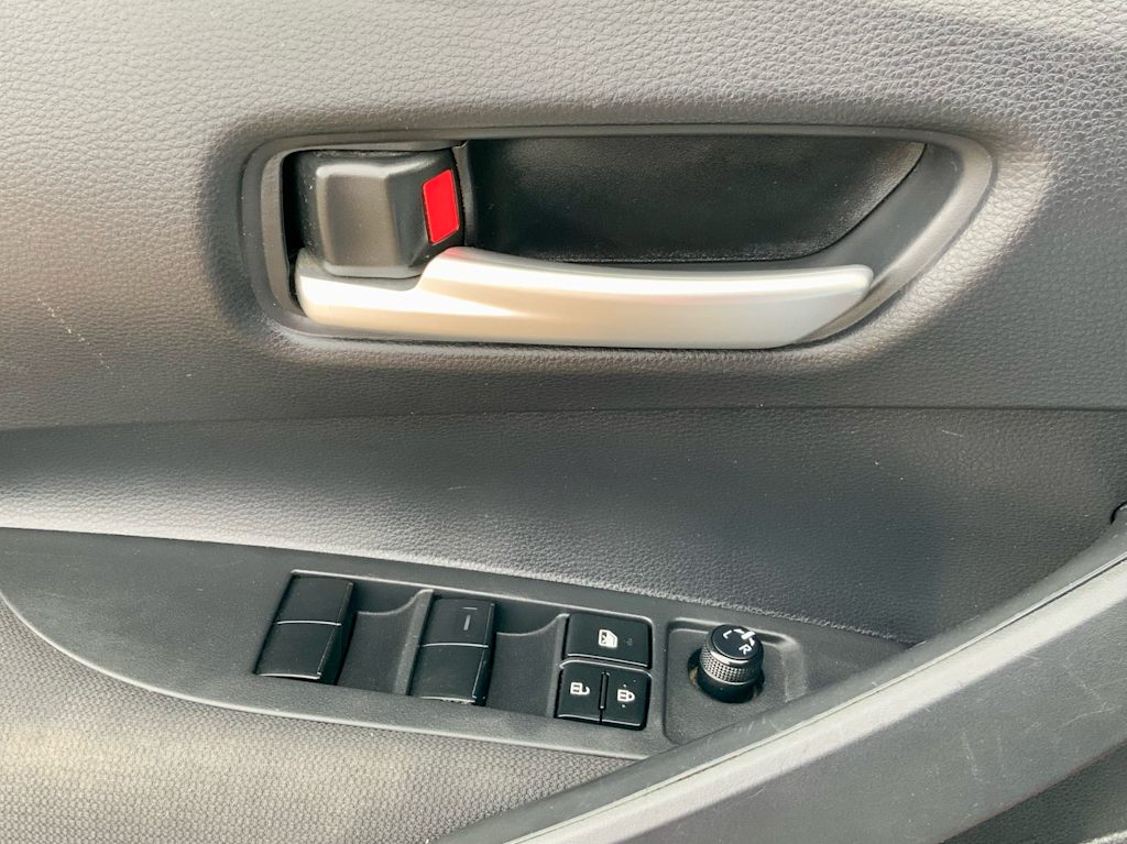 Thumbnail: 2020 Toyota Corolla - 46