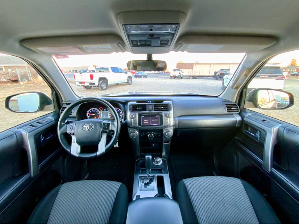 Thumbnail: 2018 Toyota 4Runner - 2